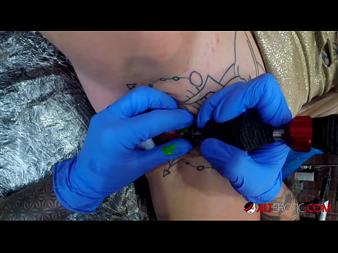 ❤️ Extrem tätowierte Hottie Sully Savage hat ein Tattoo auf ihrer Klitoris ❤❌ Super porn bei porn de.vegasservice.ru ❌